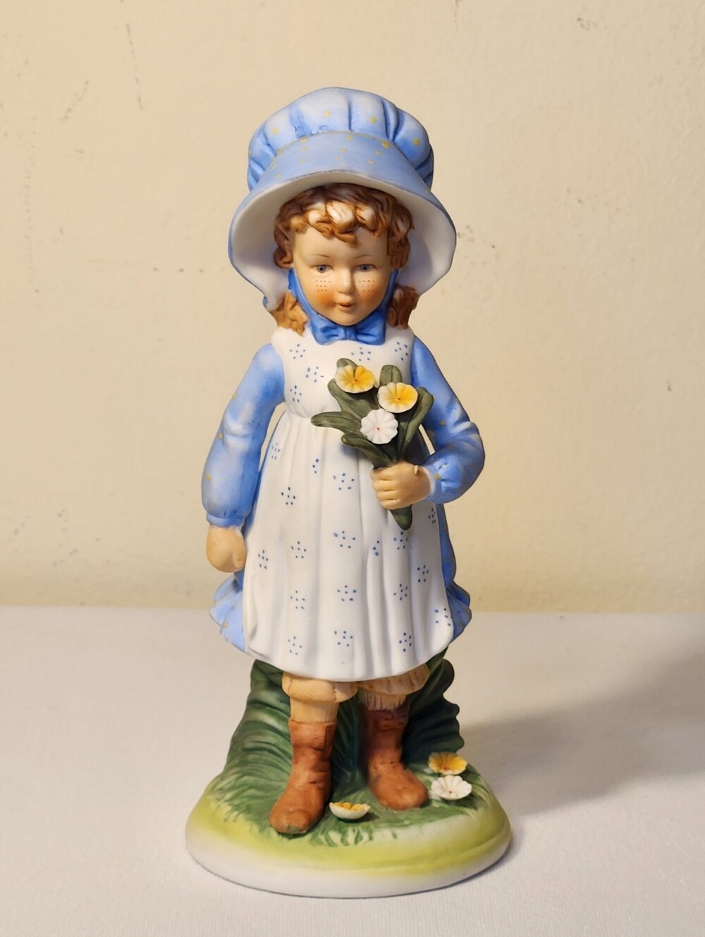 Vintage 1970s Holly Hobbie Creations Good Morning Have A Nice Day Figurine